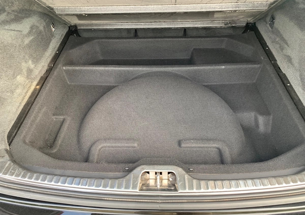 Volvo XC 60 cena 71900 przebieg: 206000, rok produkcji 2015 z Warszawa małe 596